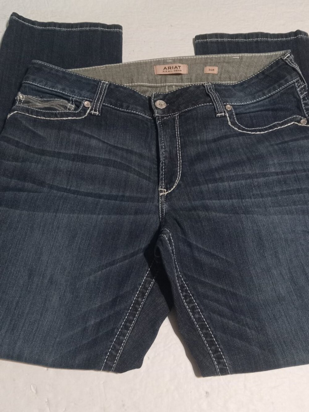 Ariat Women's Mid Rise Ivy Straight Leg Jeans 34R 10024300